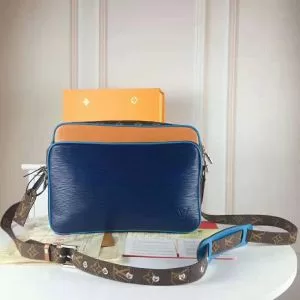 満々のブランド LOUIS VUITTON ルイ ヴィトン ショルダーバッグ 大人気ブランド