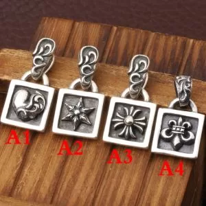 CHROME HEARTS 4色可選超激得安い 2020春夏新作 クロムハーツペンダントトップ