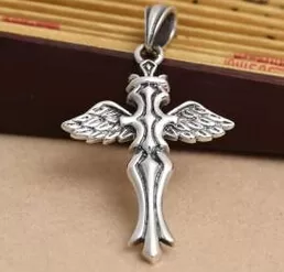 個性 2020 CHROME HEARTS クロムハーツ シルバー925 十字架 ペンダントトップ 男女兼用