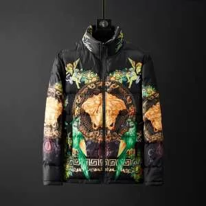 秋にはやる最新作を先取り ヴェルサーチ 2020秋冬トレンドアイテム VERSACE さわやかに新品おすすめ メンズ ダウンジャケット
