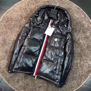 モンクレール 2020年人気満々のブランドMONCLER ダウンジャケット メンズ 2色可選カジュアルスタイルに