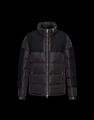 おすすめオススメ 2020秋冬 モンクレールMONCLER ダウンジャケット風も通さない