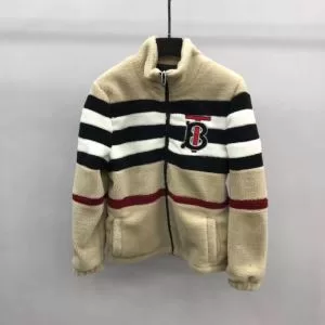 バーバリー 完売必至の人気モデルをご紹介 2020秋冬最重要アイテム BURBERRY ダウンジャケット