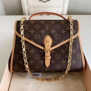 優雅で都会的な装いに仕上げ ルイ ヴィトン LOUIS VUITTON 2020年の春夏に着たい レディースバッグ 夏っぽさ新作アイテム