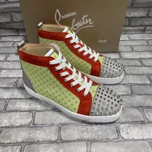 ランニングシューズ ストリート系に大人気 クリスチャンルブタン どのアイテムも手頃な価格で Christian Louboutin