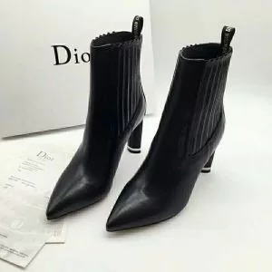 入荷ディオール流行や季節に拘らないデザイン DIOR ショートブーツ