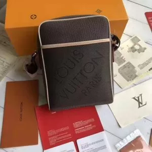 2020秋冬人気色おすすめ ルイ ヴィトン 秋トレンドの新定番 LOUIS VUITTON ショルダーバッグ 人気ブランドの新作秋冬トレンド