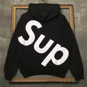 Supremeシュプリームパーカーコピーフード付き男女兼用プルオーバーウェア赤色、ブラック、グレー