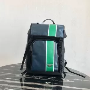 プラダ春夏コレクション新品 PRADA 普段見ないデザインばかり リュック 大人気柄