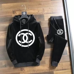 CHANEL 2020秋冬トレンド押さえておきたい シャネル 上下セット 今年に入り注目のダウンブランド