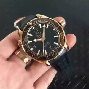 首胸ロゴ 2020春夏 OMEGA オメガ 自動巻きムーブメント コーティング高密度鏡面 3色可選