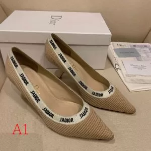 おしゃれ感度が高い秋冬トレンド 多色可選 パンプス ディオール DIOR 先取り 20202020秋冬ファッション