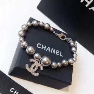 2020春夏も引き続き人気セール シャネル CHANEL 夏らしい爽やかさ ブレスレット オシャレな印象に