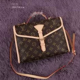 収納できる お買得 2020春夏 LOUIS VUITTON ルイ ヴィトン 手持ちショルダー掛け