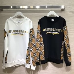 秋服コーデ2020年版 バーバリー BURBERRY 大胆なチェックの人気トレンド プルオーバーパーカー 2色可選 秋にはやる最新作を先取り