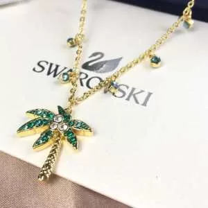 スワロフスキー SWAROVSKI ネックレス 春夏大人カジュアル 2020春夏トレンドアイテム