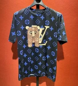 半袖Tシャツ オススメのアイテムを見逃すな ルイ ヴィトン LOUIS VUITTON コーデの完成度を高める