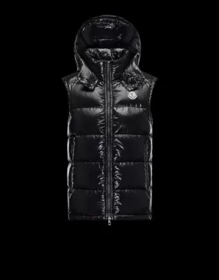 超目玉 2020秋冬 モンクレールMONCLER 保温効果は抜群 ダウンジャケット