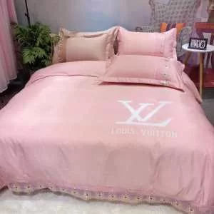 大人かわいい秋冬コーデを楽しみ ルイ ヴィトン寝具4点セット 2020トレンドアイテム激安 LOUIS VUITTON