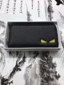 オシャレ度急上昇フェンデイ スーパーコピーFENDI 19PreFall I See You eyes 財布 値段安い 人気 ランキング2020ロングウォレット