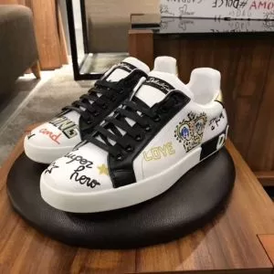 カジュアルシューズ 暑い今こそ活躍させたい 2020春夏のトレンド新商品 DolceGabbana ドルチェガッバーナ