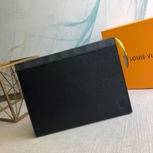 ポーチ ルイ ヴィトン ストリート感あふれ LOUIS VUITTON 普段使いにも最適なアイテム