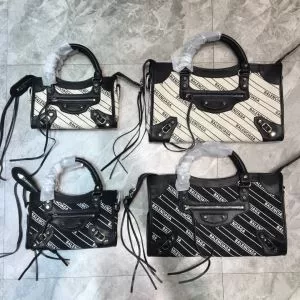 とにかく完璧ブランド新作 バレンシアガ大胆なチェックの人気トレンド BALENCIAGA 秋服コーデ2020年版 多色選択可 ハンドバッグ