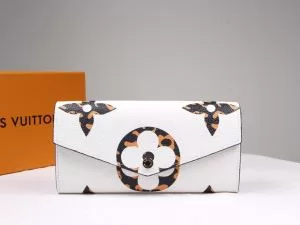 財布ウォレット とにかく完璧ブランド新作 ルイ ヴィトン 秋服コーデ2020年版 LOUIS VUITTON 大胆なチェックの人気トレンド
