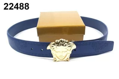 大活躍 ヴェルサーチ VERSACE 着心地抜群 ベルト