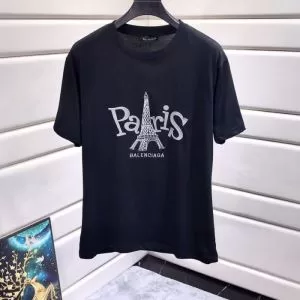 狙える優秀アイテム 2色可選 半袖Tシャツ 大人の新作こそ バレンシアガ BALENCIAGA おしゃれに大人の必見
