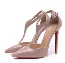 美脚効果　 2020 Christian Louboutinクリスチャンルブタン 大人っぽいパンプス
