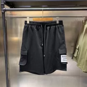 多色可選 BURBERRY 普段使いにも最適なアイテム バーバリー 安心安全人気通販 ショートパンツ 20新作です