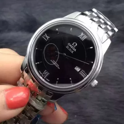 【人気ブログ掲載】 2020 OMEGA オメガ 男性用腕時計