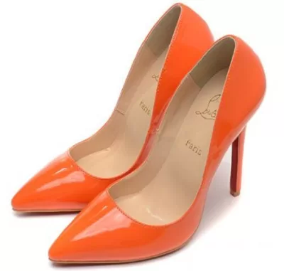 履き心地抜群 Christian Louboutinクリスチャンルブタン とんがりトウ ハイヒール ヒール高さ12CM