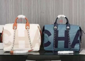 上品でベーシック 定番品質保証 シャネル CHANEL 目前の注目ブランド ショル ショルダーバッグ 2色可選