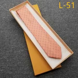 サイズのよさを感じる新作 LOUIS VUITTON ネクタイ 2020秋冬トレンド押さえておきたい ルイ ヴィトン