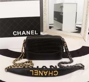 2020夏色っぽさ シャネル CHANEL おしゃれデザインも大人気 レディースバッグ 多色選択可 夏の王道　適度な上品さ