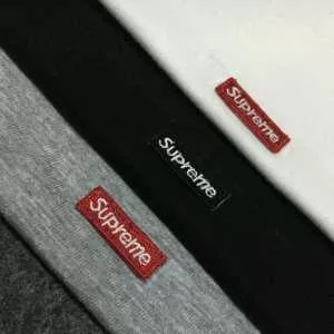 17SS 3色可選 半袖Tシャツ SUPREME 最安値に挑戦