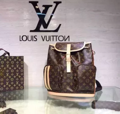 耐久性に優れ 2020 ルイ ヴィトンLOUIS VUITTON バックパック M40107