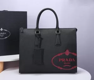 プラダ手頃価格でカブり知らず PRADA 通勤通学どちらでも使え ハンドバッグ