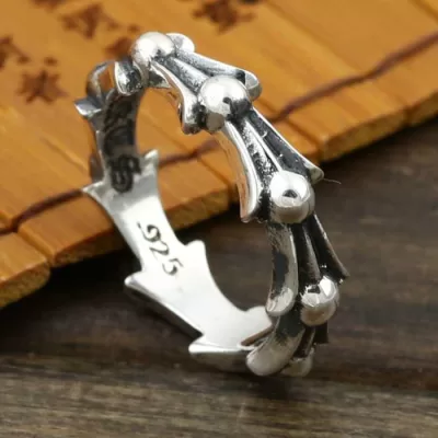 2020 クロムハーツ CHROME HEARTS 肌触りの気持ちい〜 シルバー925 指輪