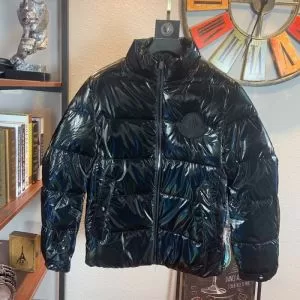 おしゃれさんはいち早く取り MONCLER モンクレール2020トレンドファッション新品 ダウンジャケット