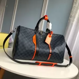 ヒットする秋冬コレクション ルイ ヴィトンおすすめする注目トレンド LOUIS VUITTON スーツケース 2020トレンドアイテム激安