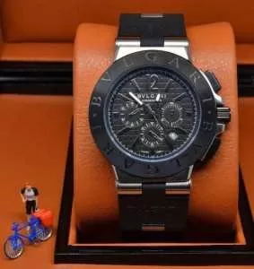 大活躍　BVLGARI ブルガリ クオーツ ムーブメント 実用性ある男性用腕時計 3色可選