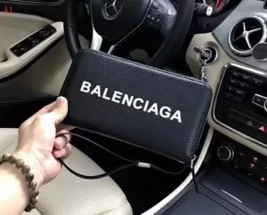 今季大人気新作登場バレンシアガ BALENCIAGA 長財布春夏超人気の最新作