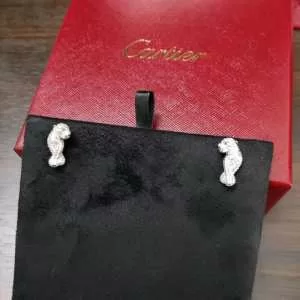定番のスタイル春夏限定 ピアス 風通しの良いフレア カルティエ CARTIER 大人カジュアル夏ファッション2020