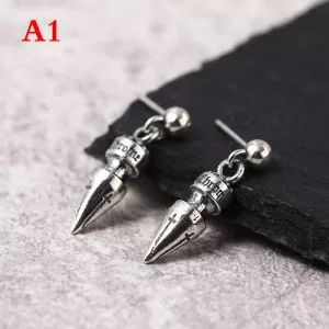 旬の気分を絶妙に ピアス 多色可選 大人のカジュアルスタイル クロムハーツ CHROME HEARTS 春夏らしい華やか