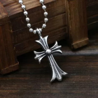 海外セレブ定番愛用 2020 クロムハーツ CHROME HEARTS シルバー925 ペンダントトップ 十字架