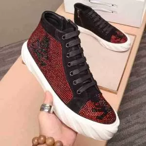 ランニングシューズ やっぱり優しい色 フィリッププレイン 【2020秋冬トレンド】押さえておきたい PHILIPP PLEIN サイズのよさを感じる新作