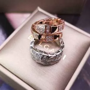 リング指輪 ぜひ今年のトレンドをチェック ブルガリ2020年春夏流行ファッション BVLGARI ファッションにトレンド 2色可選